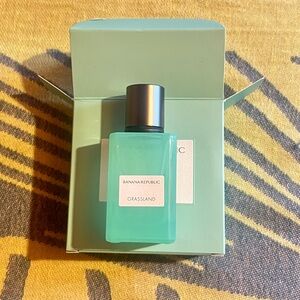 Banana Republic Grassland Eau De Parfum 1 FL OZ